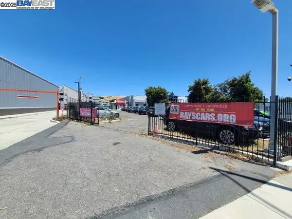 El Sobrante, CA 94803,3635 San Pablo Dam Rd