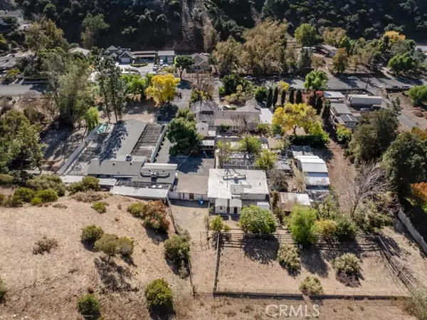 Sun Valley, CA 91352,9501 La Tuna Canyon RD