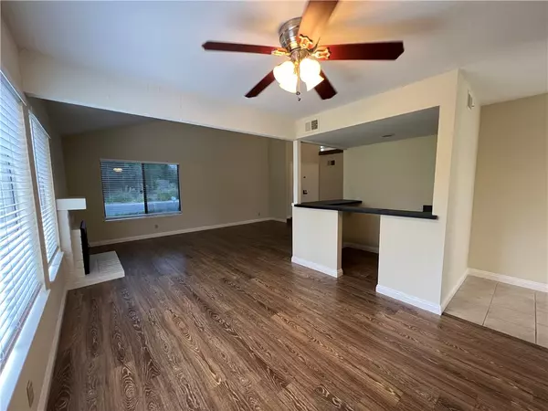 Calabasas, CA 91302,26078 Redbluff DR