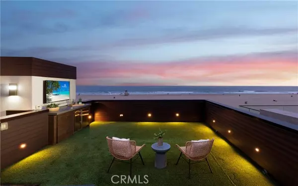 Newport Beach, CA 92663,7104 W Oceanfront