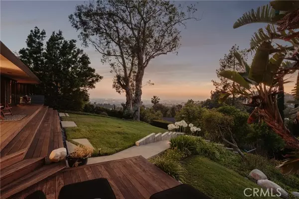 North Tustin, CA 92705,1501 Clearview LN