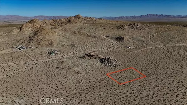 Lucerne Valley, CA 92356,761 Rd C (NEAR)