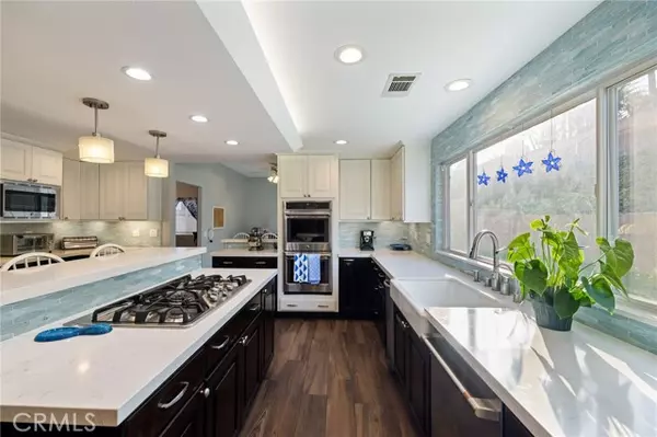 Ventura, CA 93003,7527 Loma Vista RD