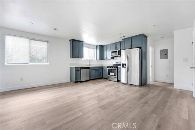 Los Angeles, CA 90033,2437 Malabar ST