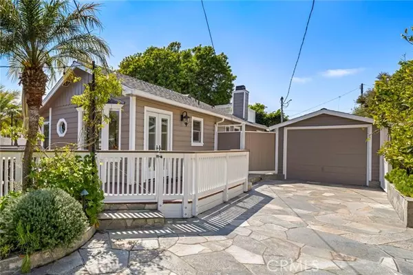 Laguna Beach, CA 92651,430 Anita ST