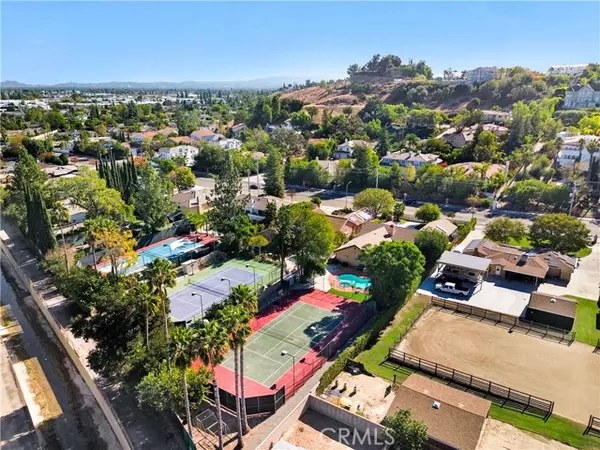 Chatsworth, CA 91311,22329 Plummer ST