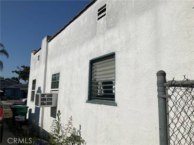 Long Beach, CA 90805,1330 E 56Th ST