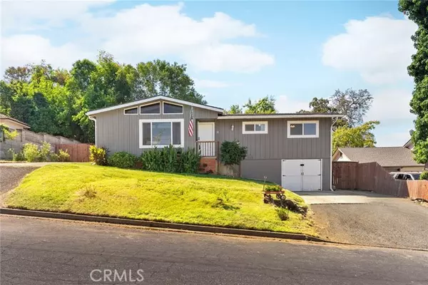 22 Oak Park WAY, Oroville, CA 95966