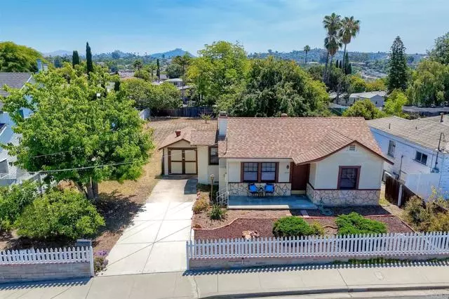 4693 71 ST, La Mesa, CA 91942