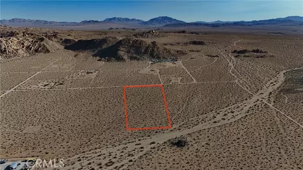 764 Rabbit Springs RD, Lucerne Valley, CA 92356