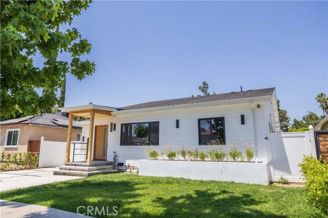Encino, CA 91316,17905 Bullock ST