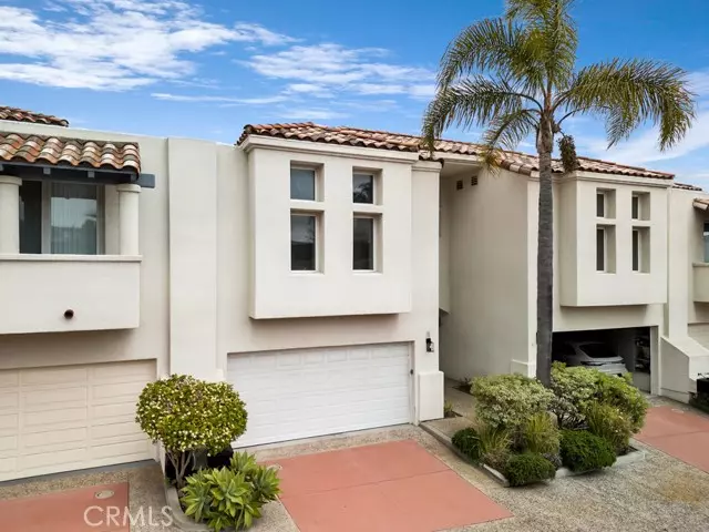6435 Zumirez DR 2, Malibu, CA 90265