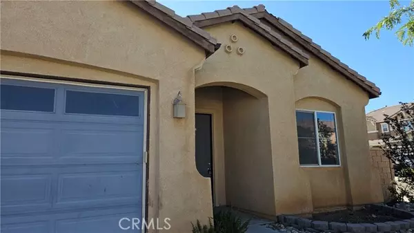 Oak Hills, CA 92344,9019 Fremont CT