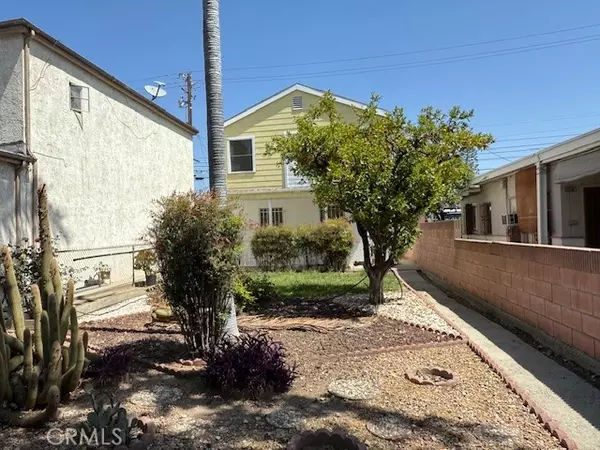 Montebello, CA 90640,2208 W Olympic BLD