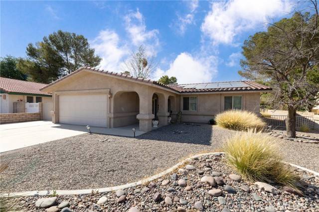 Helendale, CA 92342,15090 Orchard Hill LN
