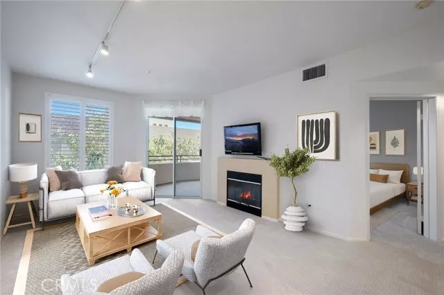 1301 Cabrillo AVE 210, Torrance, CA 90501