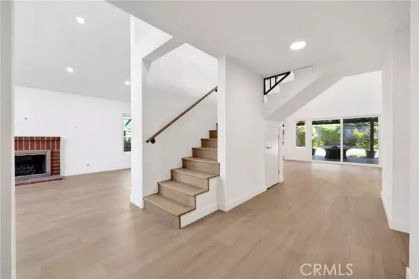 Granada Hills, CA 91344,17500 Rushing DR