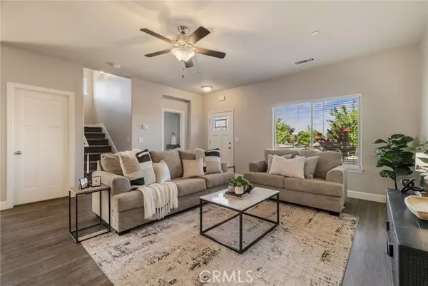 Chico, CA 95973,2740 Levi LN