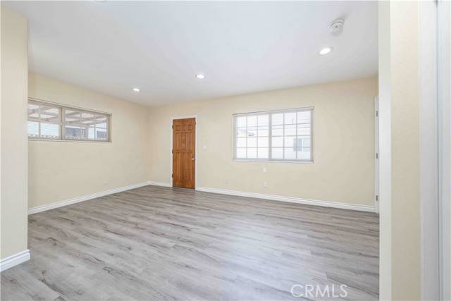 Westminster, CA 92683,8212 20th St 2