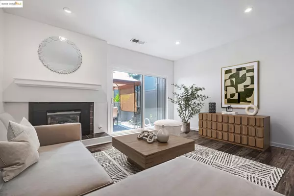 Hayward, CA 94541,18018 Sahara Rd