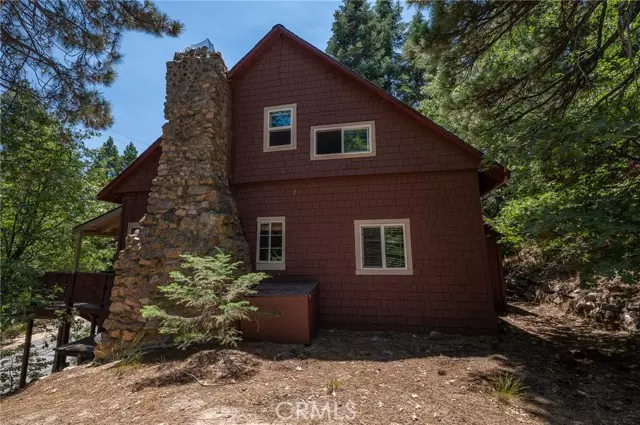 2462 Spring DR, Running Springs, CA 92382