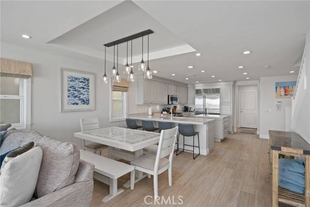 Newport Beach, CA 92663,3312 W Oceanfront