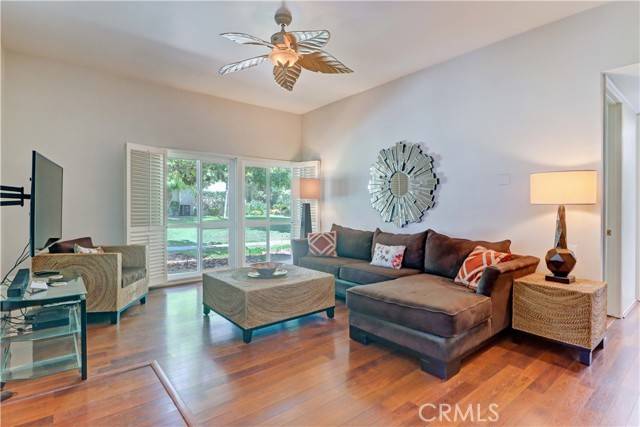Laguna Woods, CA 92637,2049 Via Mariposa East E