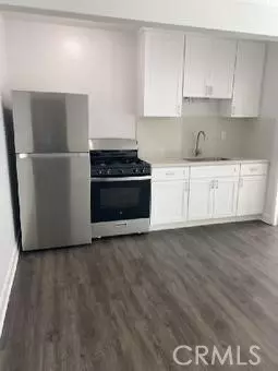 Riverside, CA 92501,3900 5th ST 2