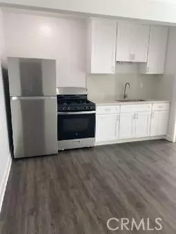 Riverside, CA 92501,3900 5th ST 2