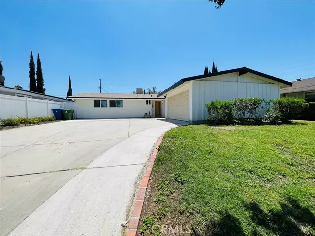 18726 Gilmore ST, Reseda, CA 91335