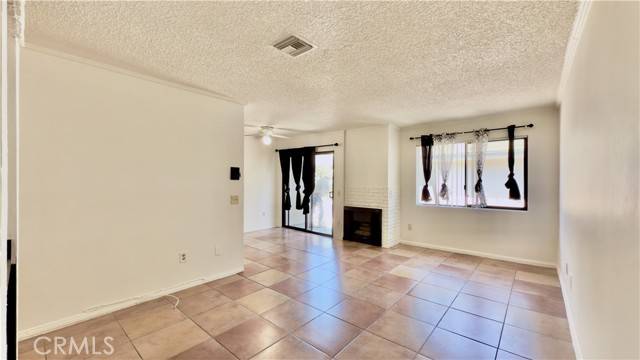 North Hills, CA 91343,9047 Langdon AVE 28