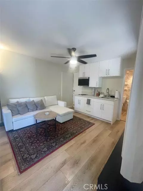 West Hills, CA 91307,23415 Vanowen ST