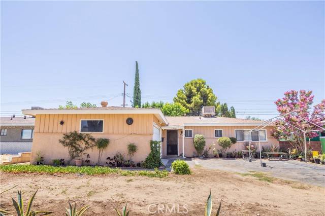 Lancaster, CA 93535,44521 3rd ST