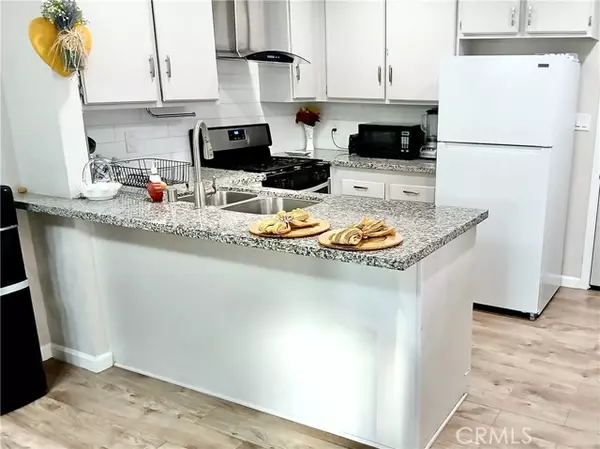 Bakersfield, CA 93309,2617 Pinon Springs CIR B