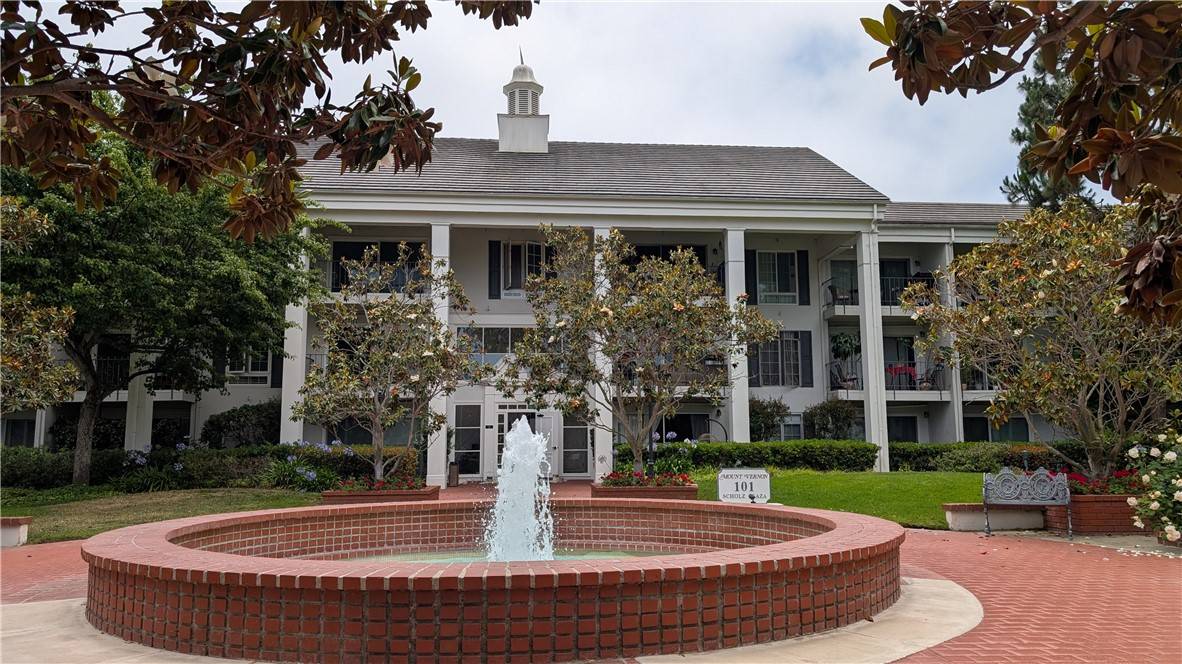 101 Scholz 116, Newport Beach, CA 92663
