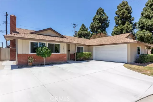 15011 Rice CIR, Huntington Beach, CA 92647