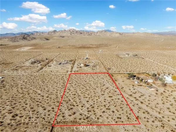 Lucerne Valley, CA 92356,719 Sage RD