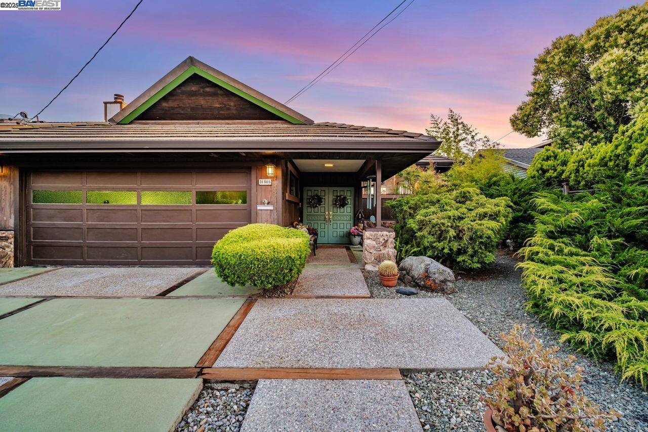 Hayward, CA 94544,31865 Chicoine Ave