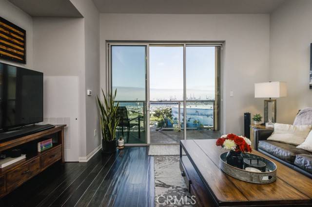 Long Beach, CA 90802,488 E Ocean BLD 1408