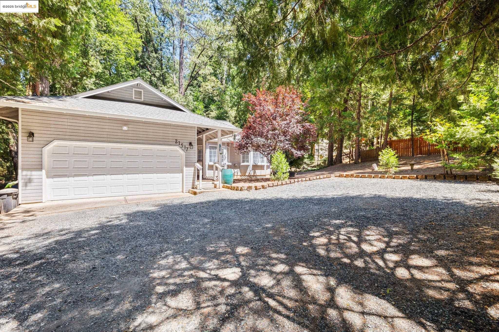 21517 Crystal Falls DR, Sonora, CA 95370