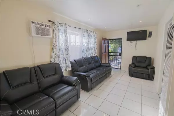 Compton, CA 90222,2534 E 127th St