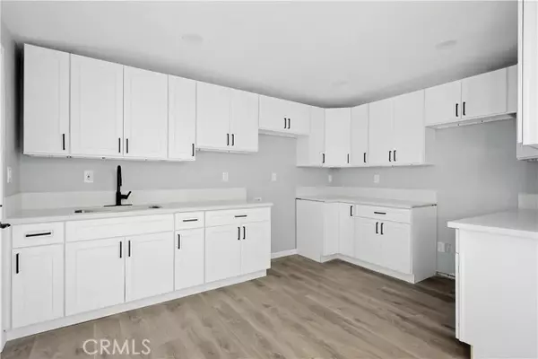 Lancaster, CA 93535,43915 2nd ST