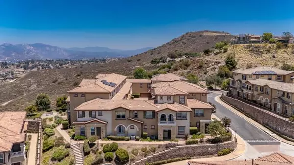 Santee, CA 92071,1705 Montilla