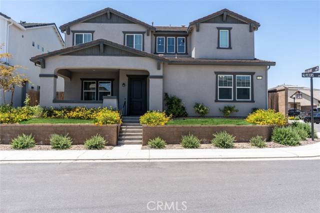 253 Peters LN, Madera, CA 93636