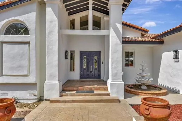 Escondido, CA 92026,9604 Misty Meadow LN