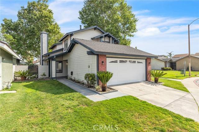 15696 Paine ST, Fontana, CA 92336