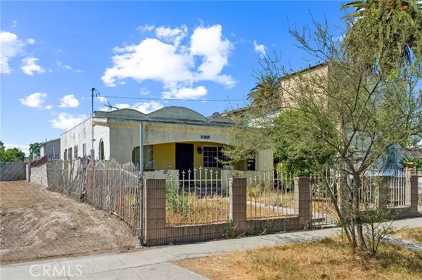 Los Angeles, CA 90003,154 W 104th ST