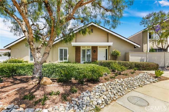 2 Nutwood, Irvine, CA 92604