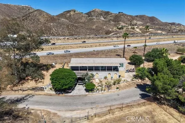 Lake Elsinore, CA 92530,32480 Mesa DR