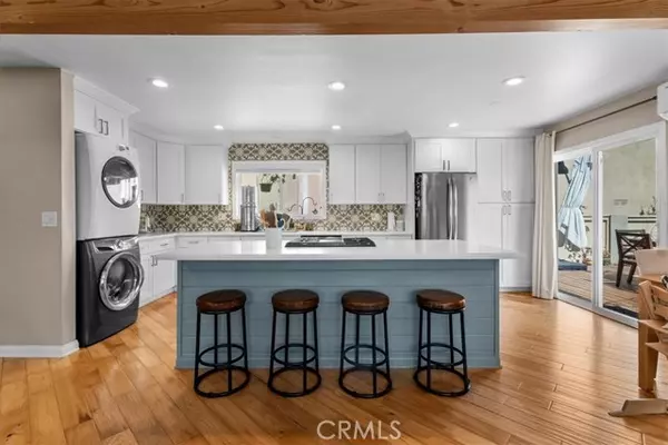 Redondo Beach, CA 90278,1906 Plant AVE